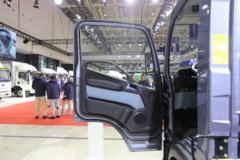 解放 J6F 标载版 150马力 单排栏板轻卡(新外观)