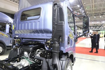 ��� J6F ���ذ� 180���� AMT�Զ���������ʽ�Ῠ(�����)(CA5047XXYP40K42L2E6A86)ͼƬ