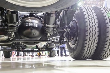 ��� J6F ���ذ� 180���� AMT�Զ���������ʽ�Ῠ(�����)(CA5047XXYP40K42L2E6A86)ͼƬ