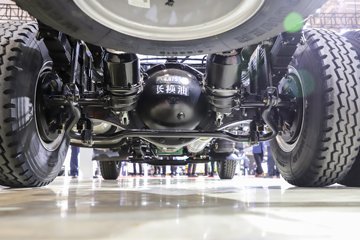 ��� J6F ���ذ� 180���� AMT�Զ���������ʽ�Ῠ(�����)(CA5047XXYP40K42L2E6A86)ͼƬ