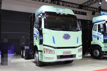 一汽解放 J6P 6X4 纯电动牵引车(CA4250P66T1BEVA9)465.99kWh