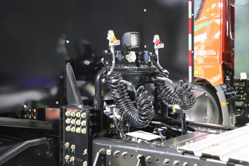 һ����� J6P 6X4 ���綯ǣ����528.13kWhͼƬ