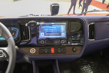  6G Ͽ 4.5T 4.16׵Ŵ綯ʽῨ140.42kWhͼƬ