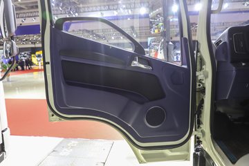  6G Ͽ 4.5T 4.16׵Ŵ綯ʽῨ140.42kWhͼƬ