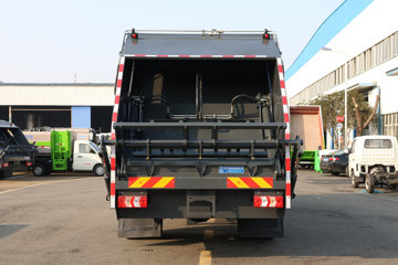 �������ó� ����X9 200���� 4X2 ѹ��ʽ������(��������)(CLW5181ZYSBHJ)ͼƬ