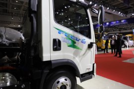 领途&nbsp;电动冷藏车外观图片