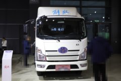 解放 领途中体 4.5T 4.05米单排燃料电池冷藏车30.13kWh