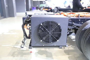 ��� ��;���� 4.5T 4.05�׵���ȼ�ϵ����س�30.13kWhͼƬ