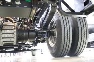 ��� ��;���� 4.5T 4.05�׵���ȼ�ϵ����س�30.13kWhͼƬ