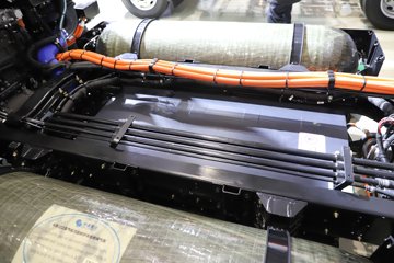 ��� ��;���� 4.5T 4.05�׵���ȼ�ϵ����س�30.13kWhͼƬ