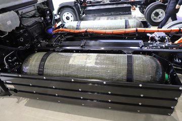 ��� ��;���� 4.5T 4.05�׵���ȼ�ϵ����س�30.13kWhͼƬ