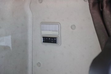 һ ¿J7  700 6X4 AMTԶǣͼƬ