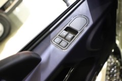 解放 虎6G 4.5T 4.16米单排换电式纯电动厢式轻卡82.43kWh