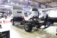 解放 虎6G 4.5T 单排纯电动冷藏车131.98kWh