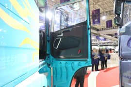 鹰途&nbsp;牵引车驾驶室                                               图片