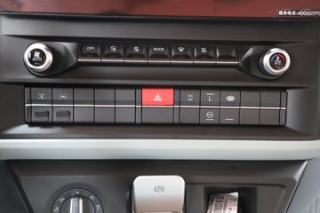 �ൺ��� ��JH6�ؿ� 660���� 6X4 LNG�Զ���ǣ����ͼƬ