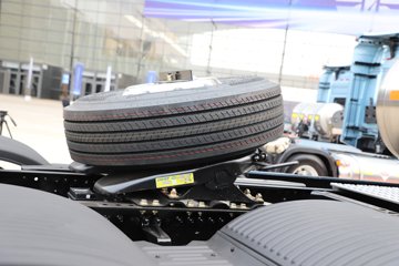 �ൺ��� ��JH6�ؿ� 660���� 6X4 LNG�Զ���ǣ����ͼƬ