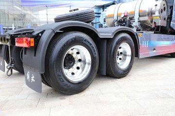 �ൺ��� ��JH6�ؿ� 660���� 6X4 LNG�Զ���ǣ����ͼƬ