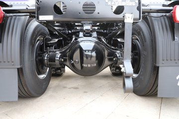 �ൺ��� ��JH6�ؿ� 660���� 6X4 LNG�Զ���ǣ����ͼƬ