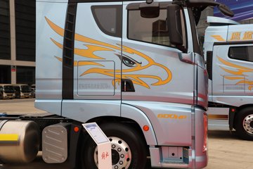 �ൺ��� ӥ; ����� 600���� 6X4 LNG�Զ���ǣ����(һ�����12��)(������ƿ)ͼƬ