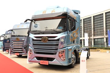 �ൺ��� ӥ; ����� 600���� 6X4 LNG�Զ���ǣ����(һ�����12��)(������ƿ)ͼƬ