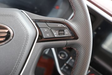 �ൺ��� ӥ; ����� 600���� 6X4 LNG�Զ���ǣ����(һ�����12��)(������ƿ)ͼƬ