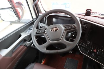 �ൺ��� ӥ; ����� 600���� 6X4 LNG�Զ���ǣ����(һ�����12��)(������ƿ)ͼƬ