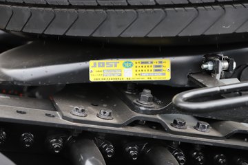 �ൺ��� ӥ; ����� 600���� 6X4 LNG�Զ���ǣ����(һ�����12��)(������ƿ)ͼƬ