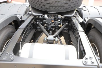 �ൺ��� ӥ; ����� 600���� 6X4 LNG�Զ���ǣ����(һ�����12��)(������ƿ)ͼƬ