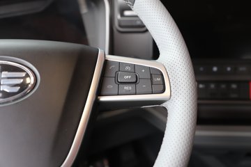 һ����� J7�ؿ� 660���� 6X4 LNG�Զ���ǣ����(CA4250P77M26T1E6)ͼƬ