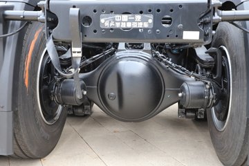 һ����� J7�ؿ� 660���� 6X4 LNG�Զ���ǣ����(CA4250P77M26T1E6)ͼƬ