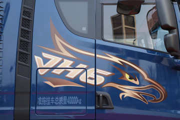 �ൺ��� ��JH6�ؿ� 600���� 6X4 LNG�Զ���ǣ����ͼƬ