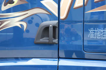 �ൺ��� ��JH6�ؿ� 600���� 6X4 LNG�Զ���ǣ����ͼƬ