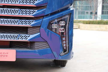 �ൺ��� ��JH6�ؿ� 600���� 6X4 LNG�Զ���ǣ����ͼƬ