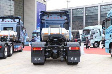 �ൺ��� ��JH6�ؿ� 600���� 6X4 LNG�Զ���ǣ����ͼƬ