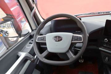 �ൺ��� ��JH6�ؿ� 600���� 6X4 LNG�Զ���ǣ����ͼƬ