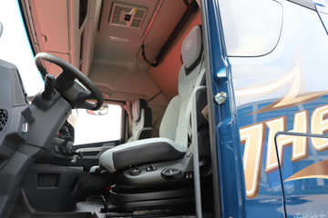 �ൺ��� ��JH6�ؿ� 600���� 6X4 LNG�Զ���ǣ����ͼƬ