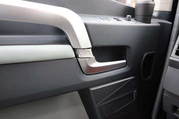 �ൺ��� ��JH6�ؿ� 600���� 6X4 LNG�Զ���ǣ����ͼƬ