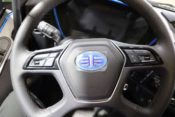 һ����� J6P 8X4 7.8�״��綯��ж��400.61kWhͼƬ