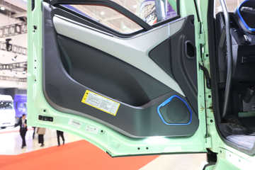 һ����� J6P 8X4 7.8�״��綯��ж��400.61kWhͼƬ