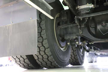 һ����� J6P 8X4 7.8�״��綯��ж��400.61kWhͼƬ