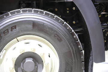 һ����� J6P 8X4 7.8�״��綯��ж��400.61kWhͼƬ