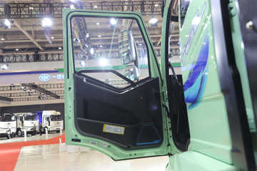 һ����� J6L 6X4 ���綯ǣ����400.61kWhͼƬ