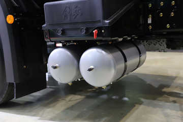 һ����� J6L 6X4 ���綯ǣ����400.61kWhͼƬ