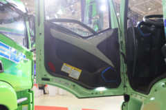 一汽解放 J6P 8X4 5.6米纯电动自卸车600.92kWh