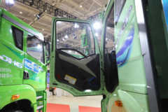 一汽解放 J6P 8X4 5.6米纯电动自卸车600.92kWh