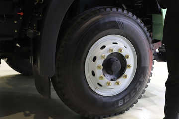 һ����� J6P 8X4 5.6�״��綯��ж��600.92kWhͼƬ