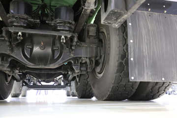 һ����� J6P 8X4 5.6�״��綯��ж��600.92kWhͼƬ