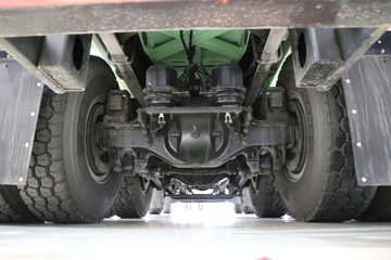 һ����� J6P 8X4 5.6�״��綯��ж��600.92kWhͼƬ