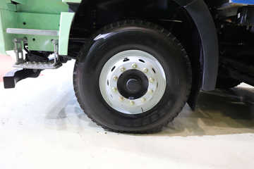 һ����� J6P 8X4 5.6�״��綯��ж��600.92kWhͼƬ